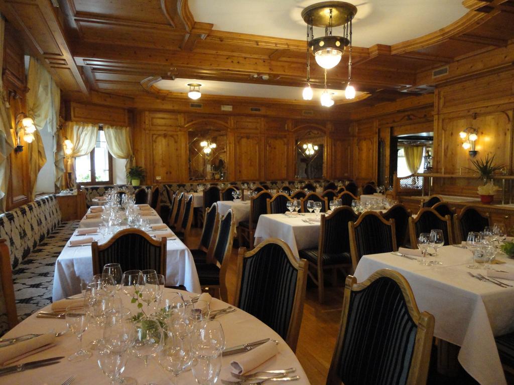 Hotel Cevedale Living Romance Hotel Cogolo Eksteriør billede