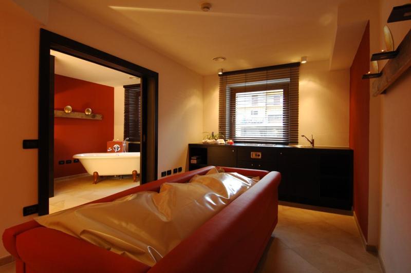 Hotel Cevedale Living Romance Hotel Cogolo Eksteriør billede