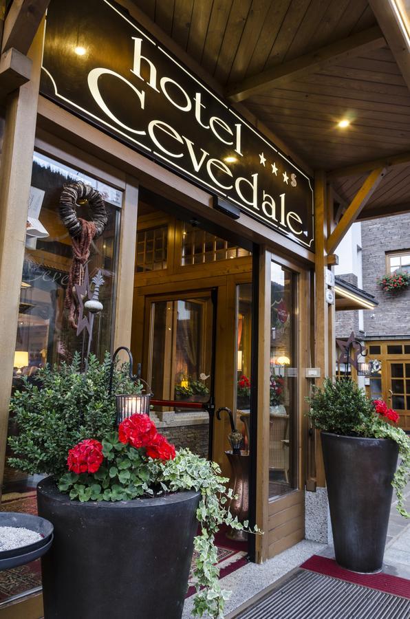Hotel Cevedale Living Romance Hotel Cogolo Eksteriør billede